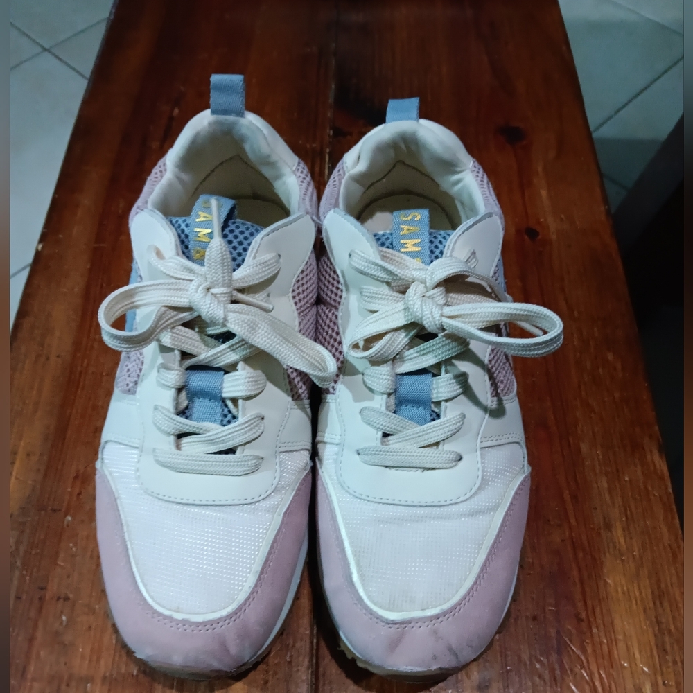 Womens Sneakers 8.5 Sam And Libby